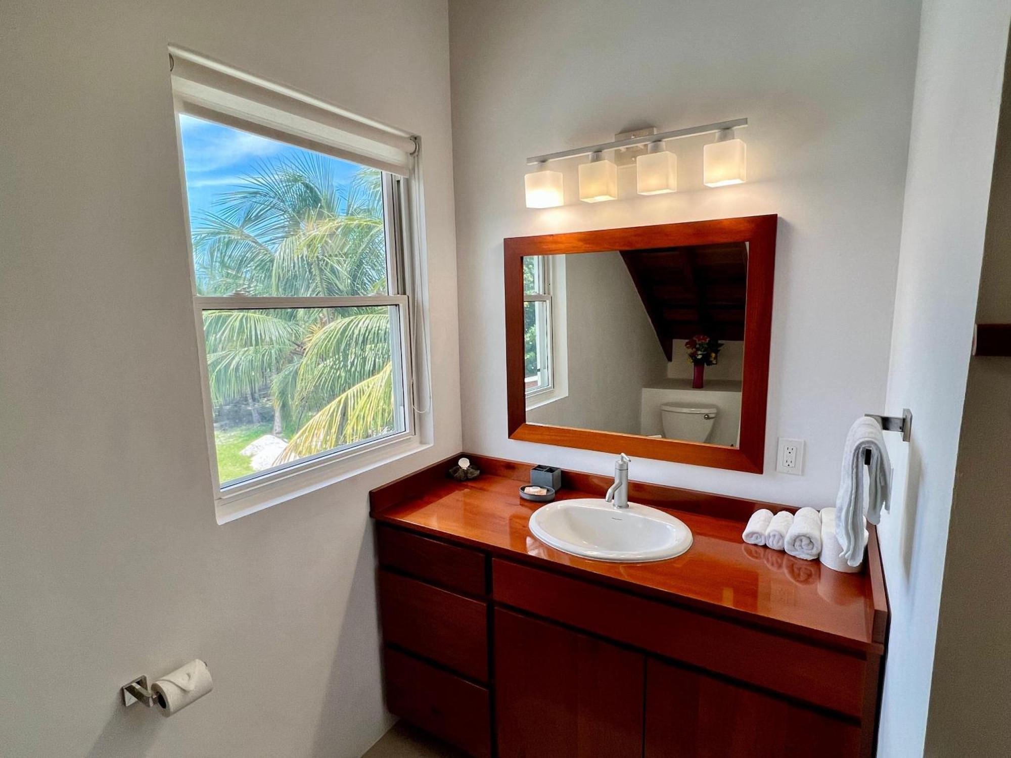 Velento Partial Ocean View Penthouse #7 Villa Caye Caulker Dış mekan fotoğraf